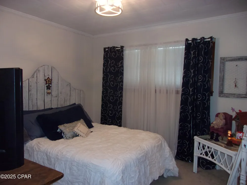 703 S Weeks Street Bonifay, FL 32425