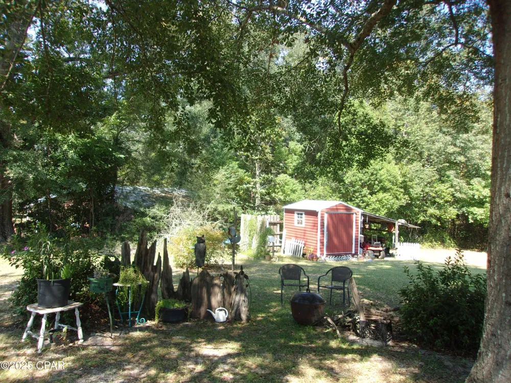 703 S Weeks Street Bonifay, FL 32425