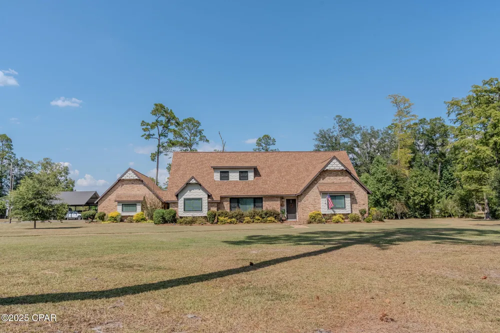 1154 10th Avenue Graceville, FL 32440