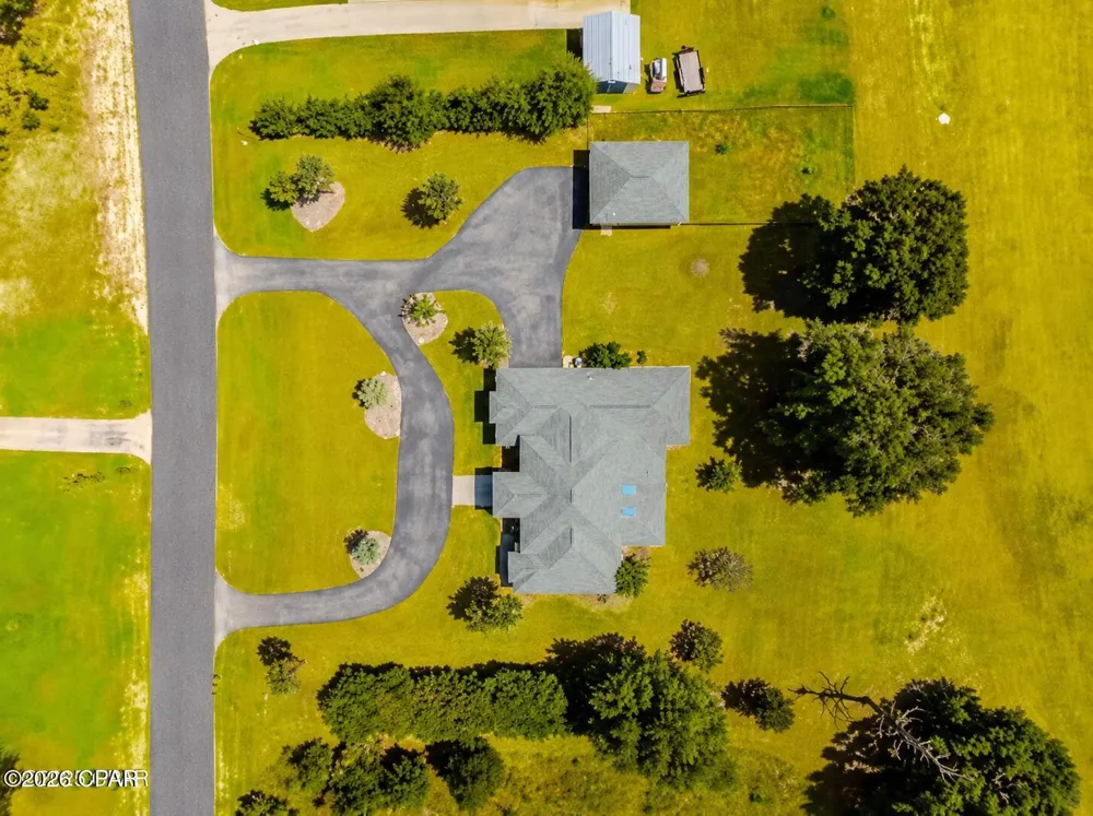 5239 Oak Drive Marianna, FL 32446