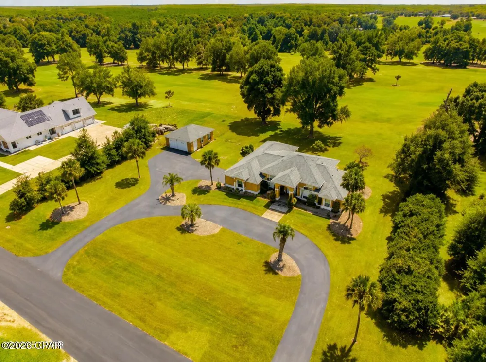 5239 Oak Drive Marianna, FL 32446