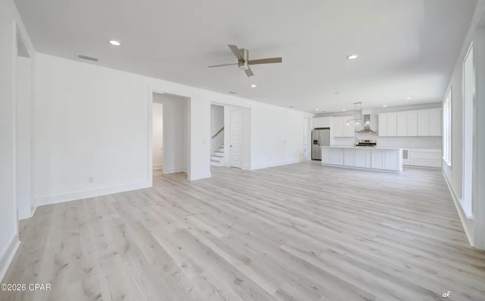 7213 Lagoon Drive Panama City, FL 32408