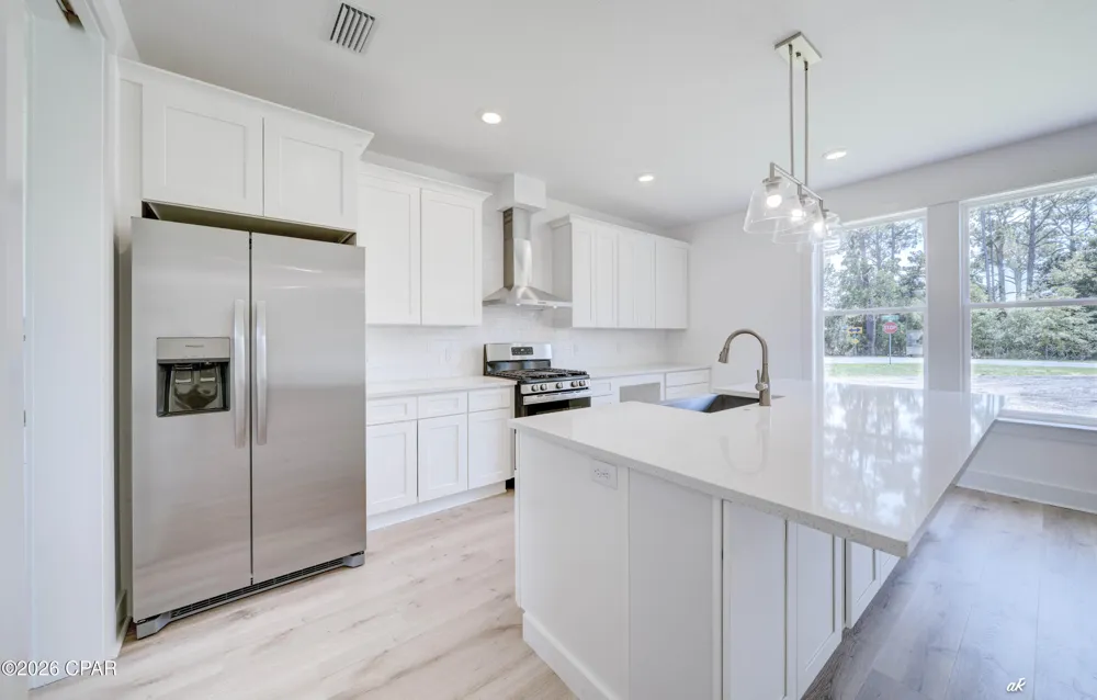 7213 Lagoon Drive Panama City, FL 32408