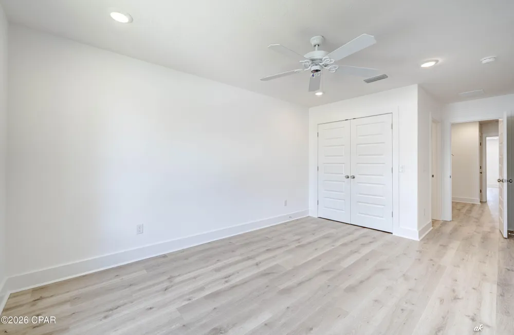 7213 Lagoon Drive Panama City, FL 32408