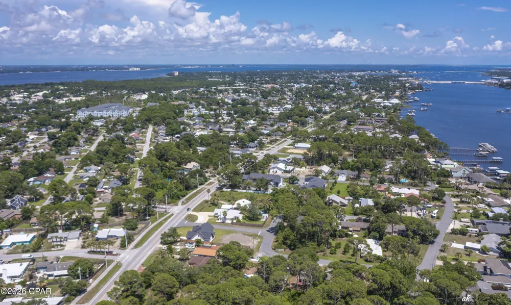 7213 Lagoon Drive Panama City, FL 32408