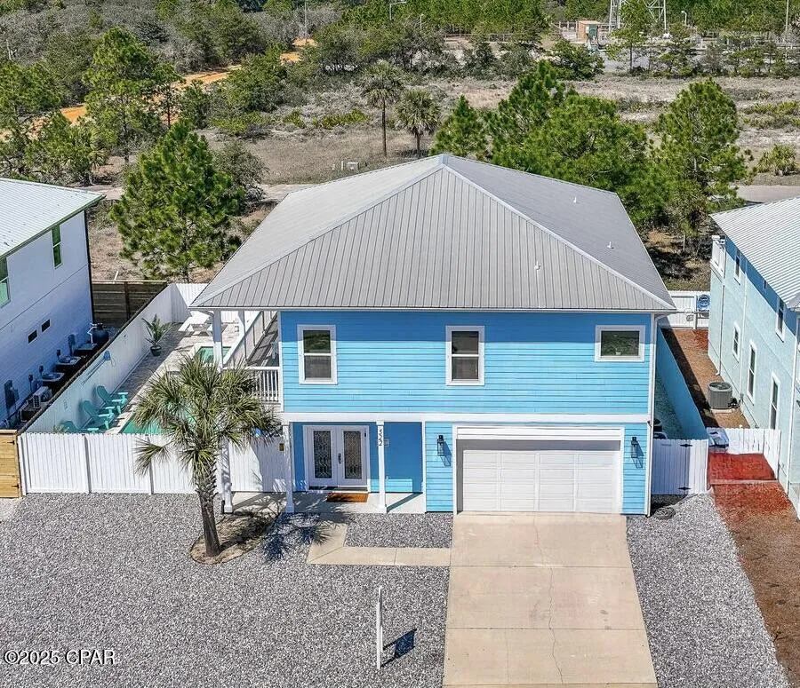 522 Lyndell Lane Panama City Beach, FL 32407