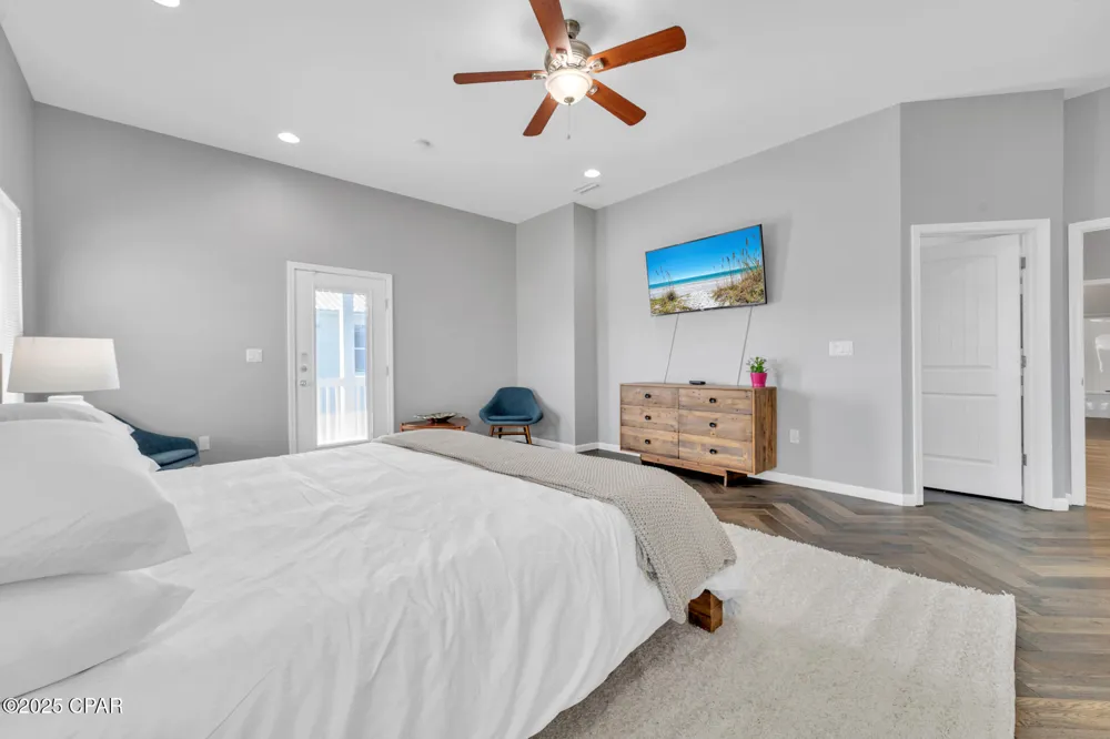 522 Lyndell Lane Panama City Beach, FL 32407