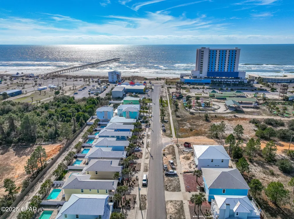 522 Lyndell Lane Panama City Beach, FL 32407