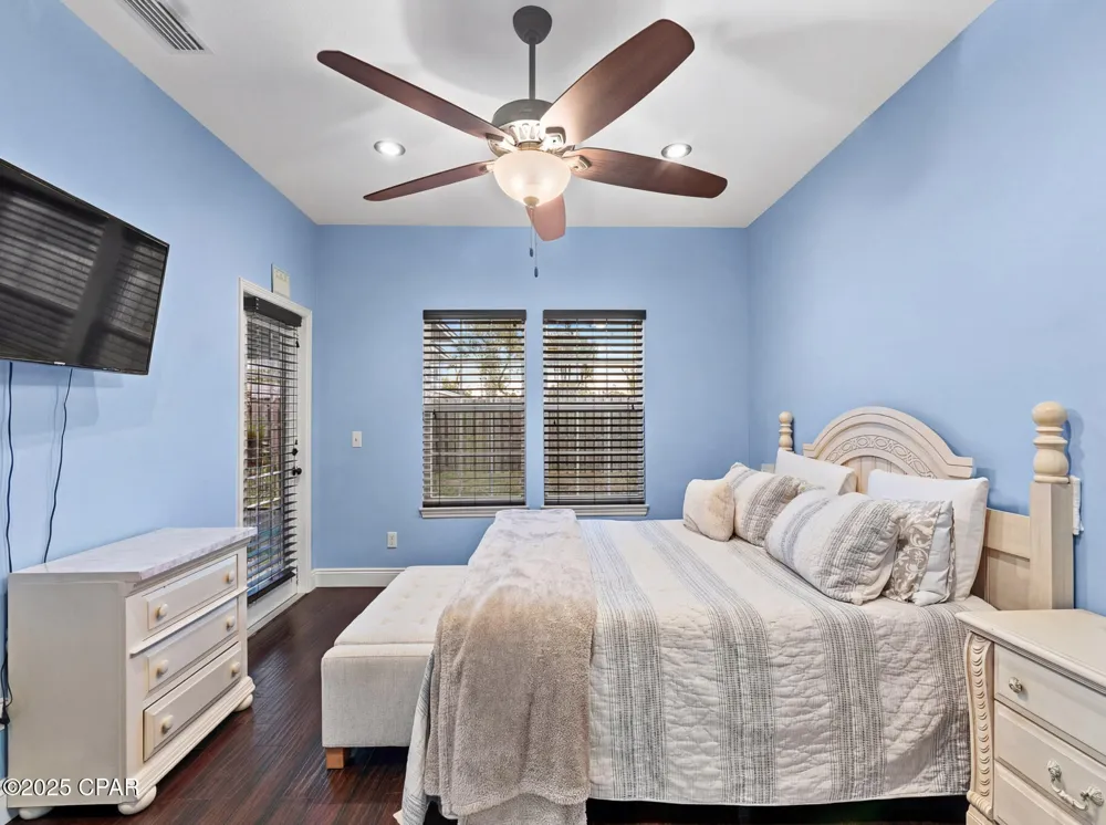 1008 E 10th Street Lynn Haven, FL 32444