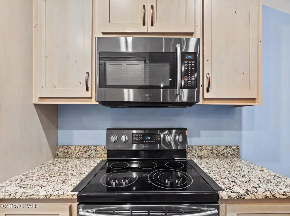 1008 E 10th Street Lynn Haven, FL 32444
