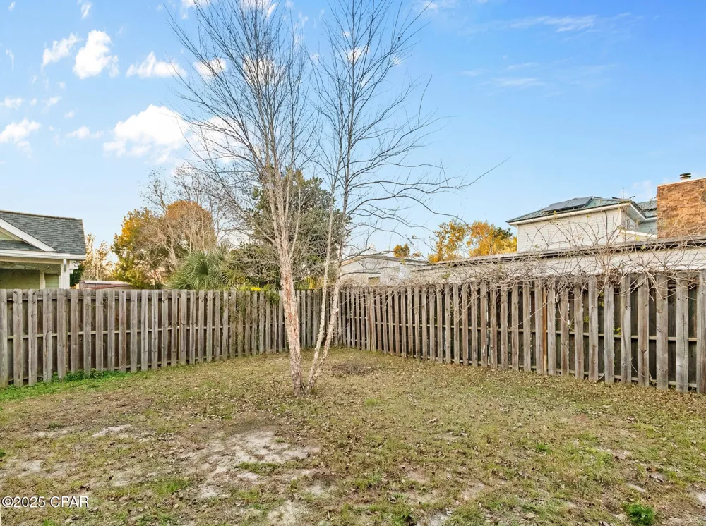 1008 E 10th Street Lynn Haven, FL 32444