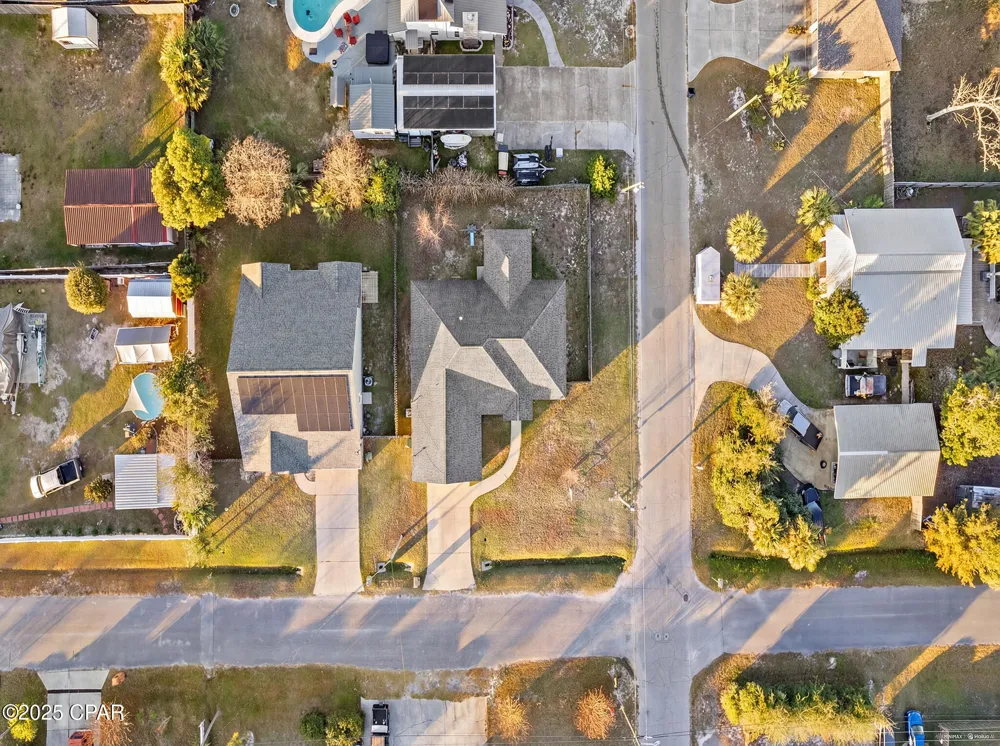 1008 E 10th Street Lynn Haven, FL 32444