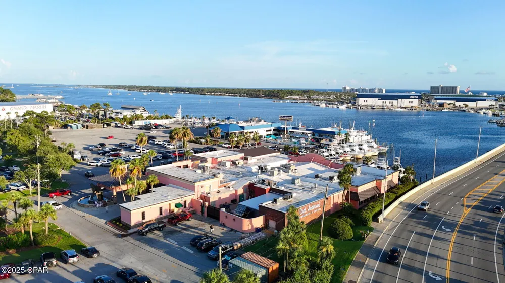 1 Kingston Circle Panama City Beach, FL 32408