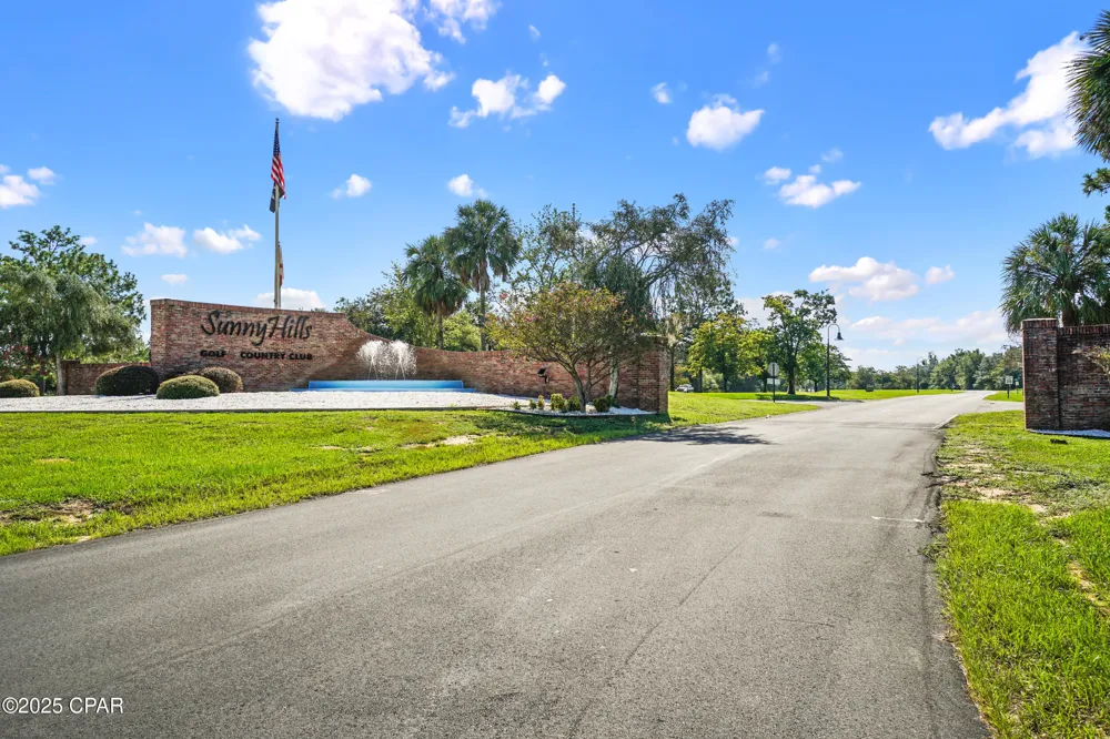 15 Trellis Drive Chipley, FL 32428
