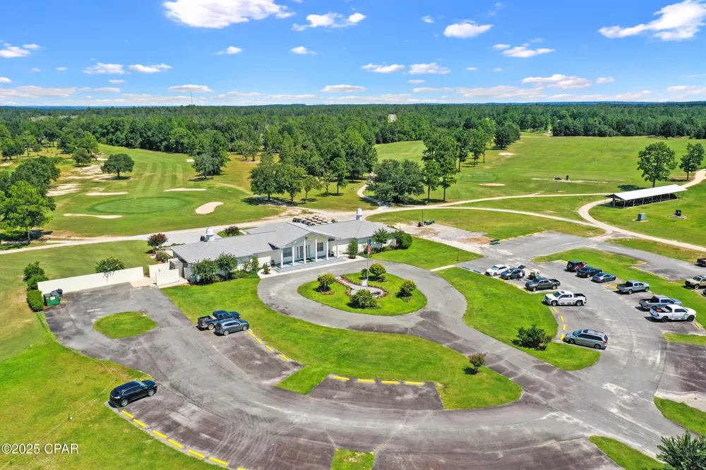 15 Trellis Drive Chipley, FL 32428