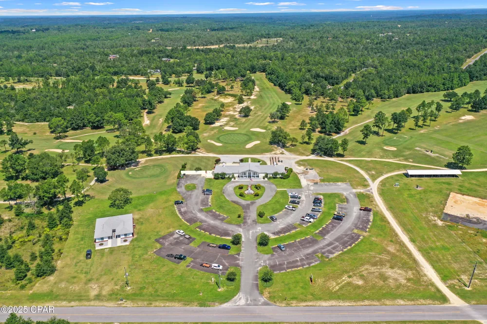 15 Trellis Drive Chipley, FL 32428