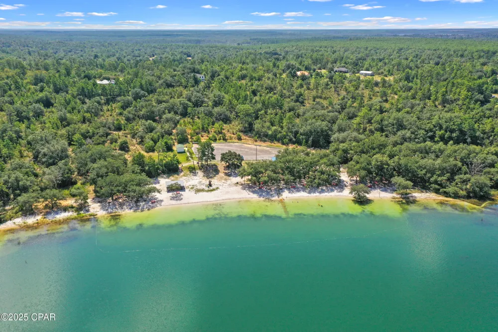 15 Trellis Drive Chipley, FL 32428