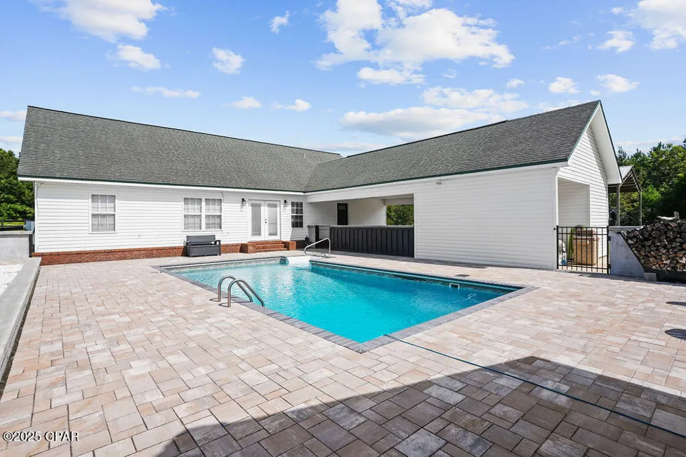 1528 Hilltop Drive Bonifay, FL 32425