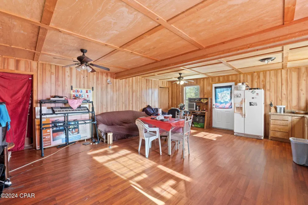 1528 Hilltop Drive Bonifay, FL 32425