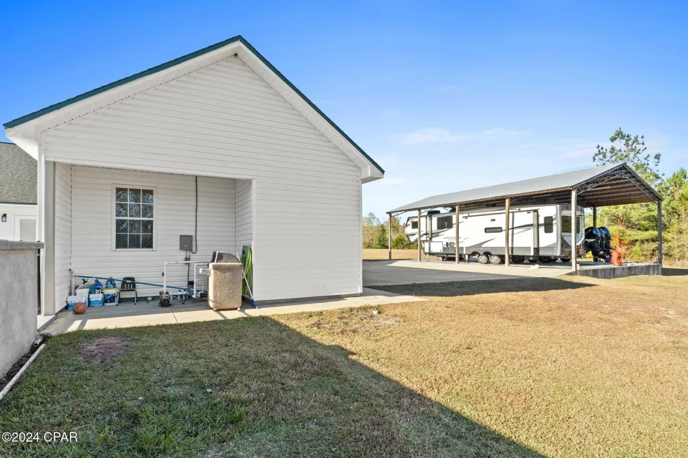 1528 Hilltop Drive Bonifay, FL 32425