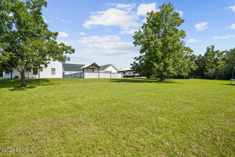 1528 Hilltop Drive Bonifay, FL 32425