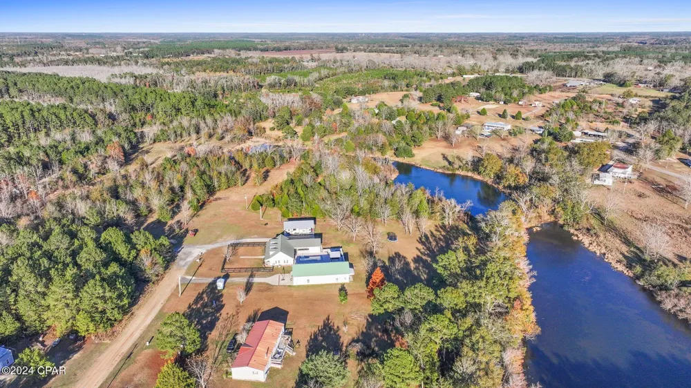 1528 Hilltop Drive Bonifay, FL 32425