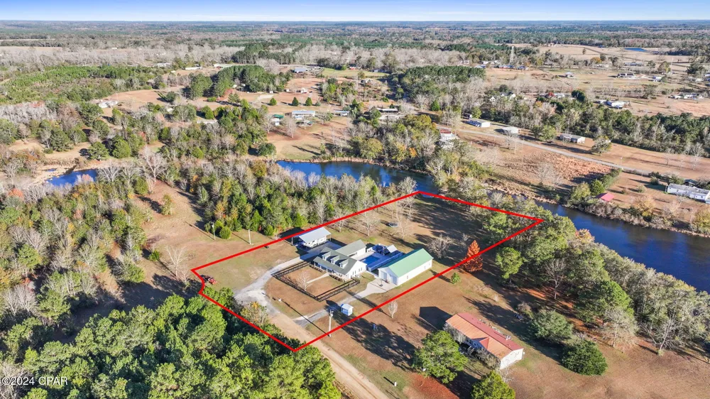 1528 Hilltop Drive Bonifay, FL 32425