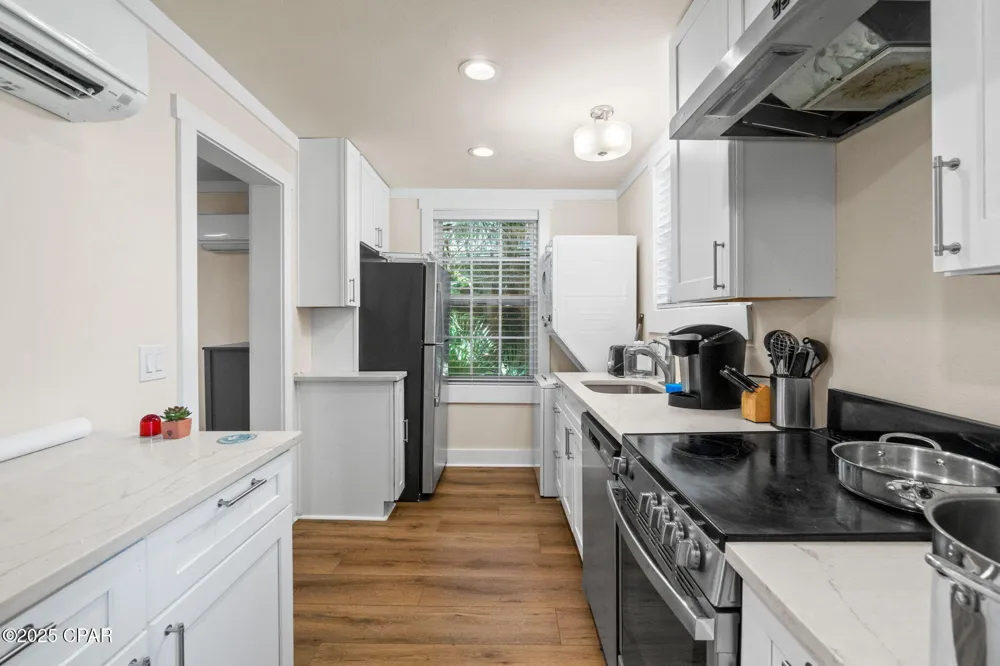 59 Ave D Apalachicola, FL 32320