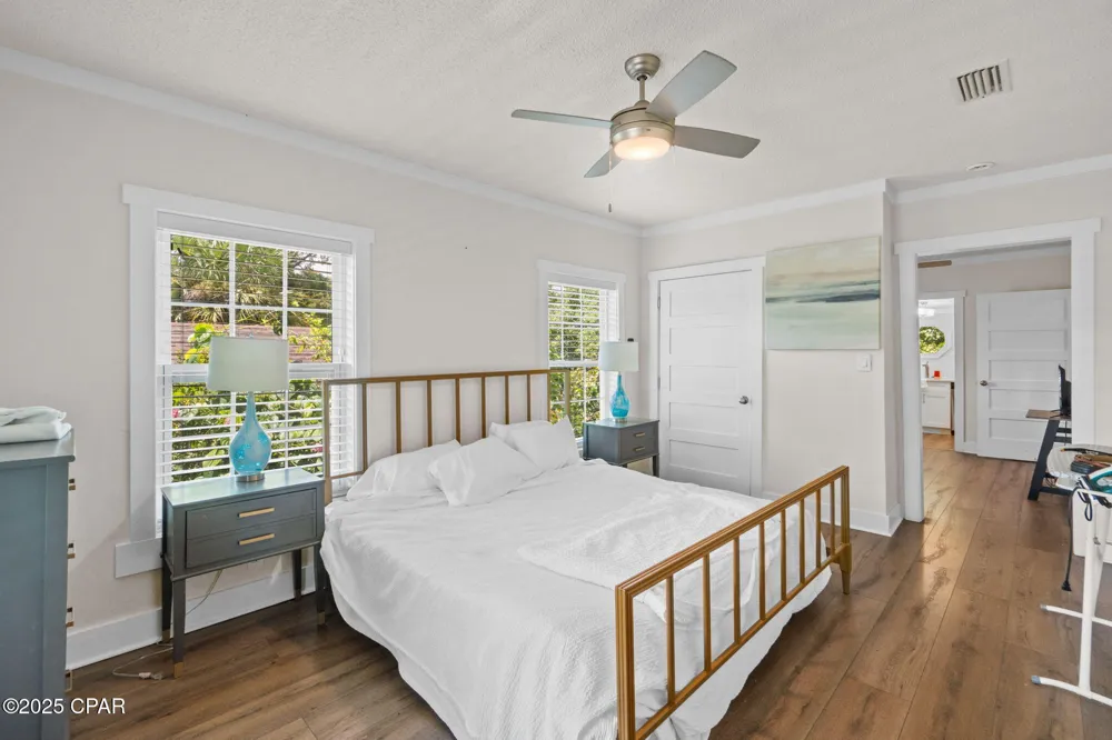 59 Ave D Apalachicola, FL 32320