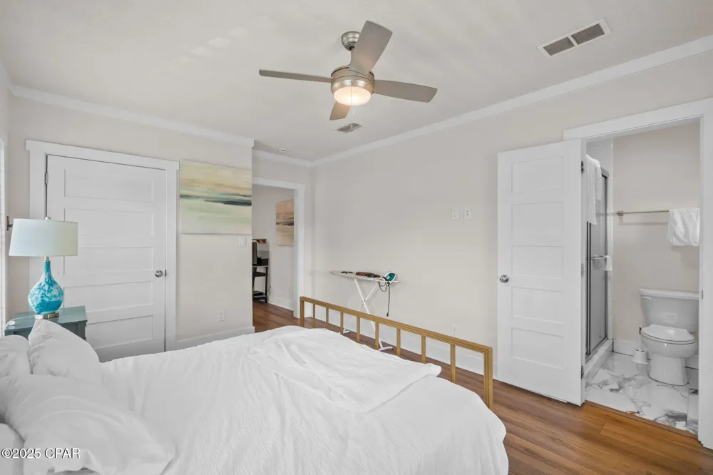 59 Ave D Apalachicola, FL 32320