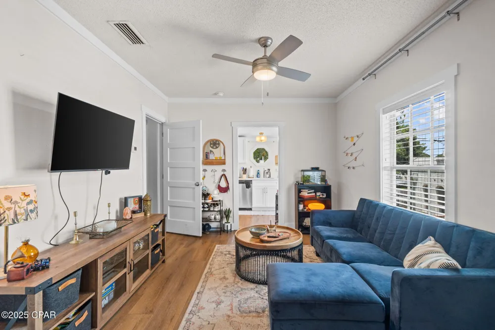 59 Ave D Apalachicola, FL 32320