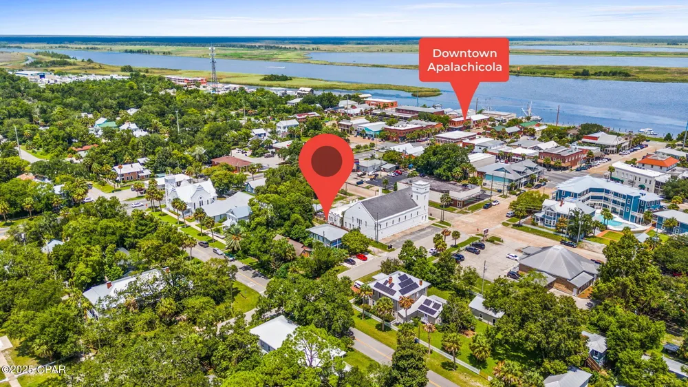 59 Ave D Apalachicola, FL 32320