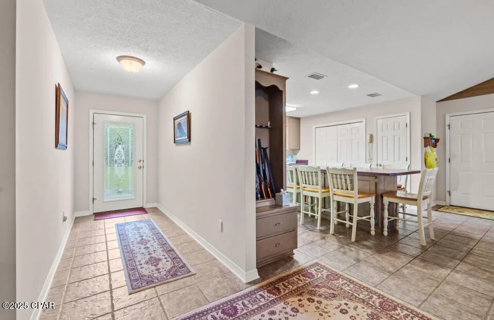 2942 Paradise Lakes Road Chipley, FL 32428