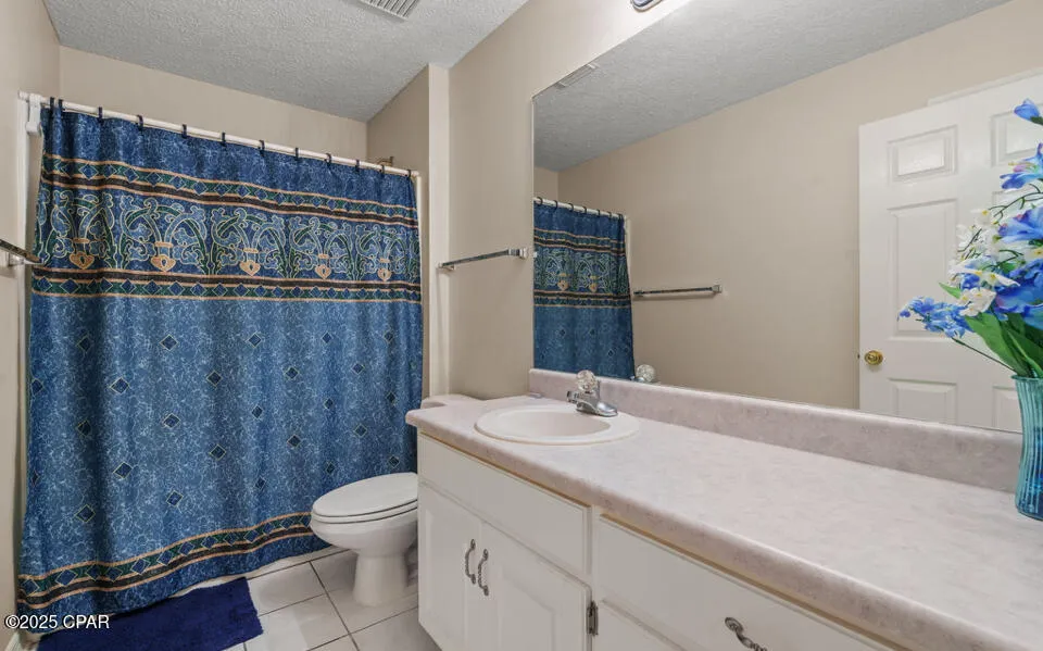 2942 Paradise Lakes Road Chipley, FL 32428