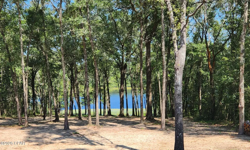 23 Seacoast Way Defuniak Springs, FL 32433