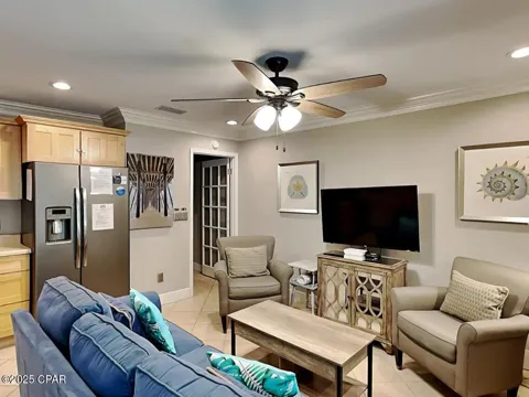 81 S Orange Street #102