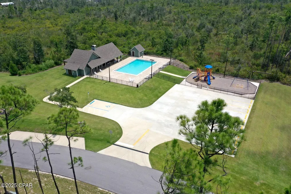 9904 Summer Creek Drive Southport, FL 32409