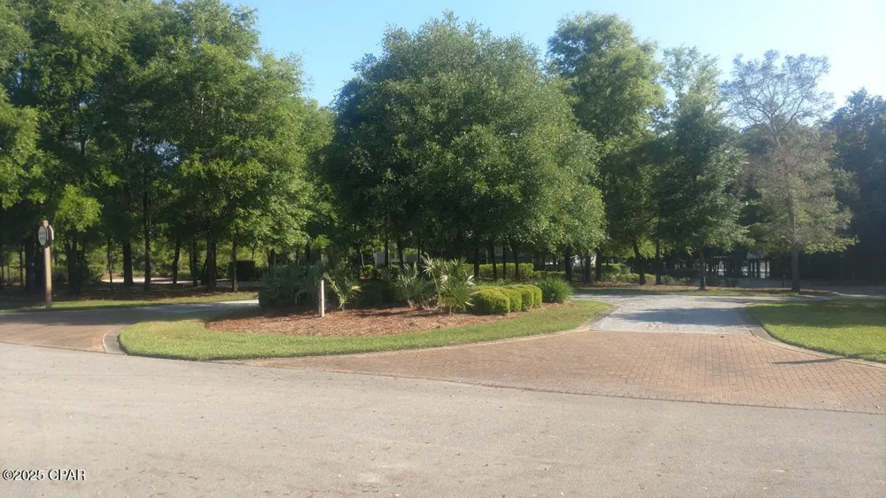 9904 Summer Creek Drive Southport, FL 32409