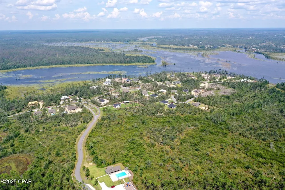 9904 Summer Creek Drive Southport, FL 32409