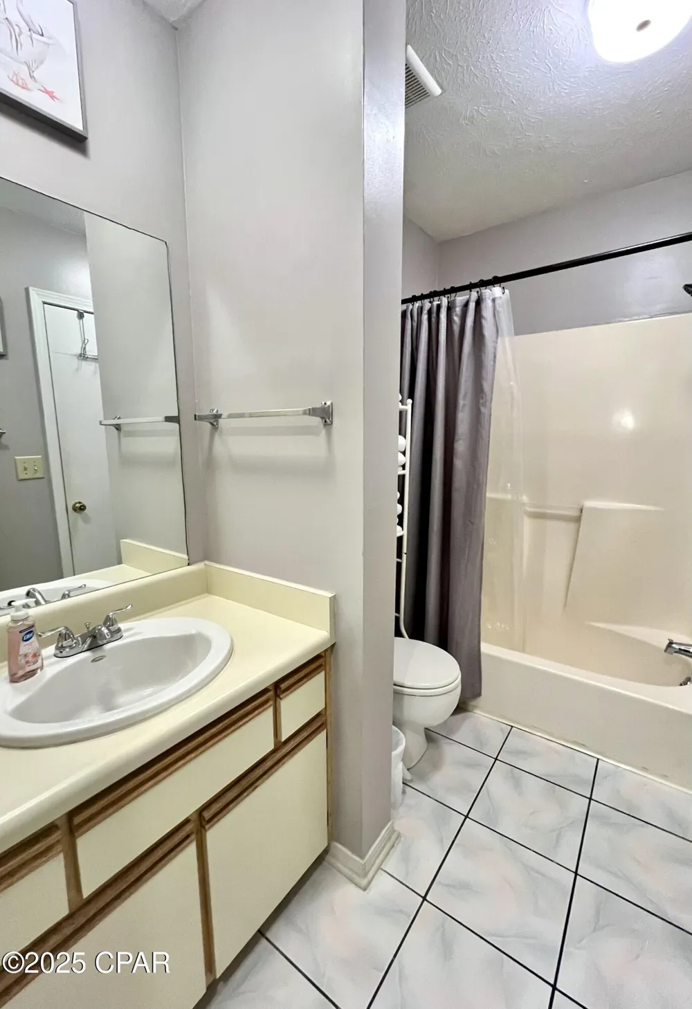 206 Robin Lane Panama City Beach, FL 32407