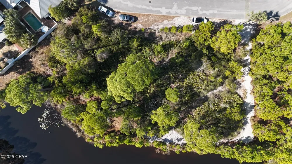 5224 Kingston Boulevard Panama City, FL 32408