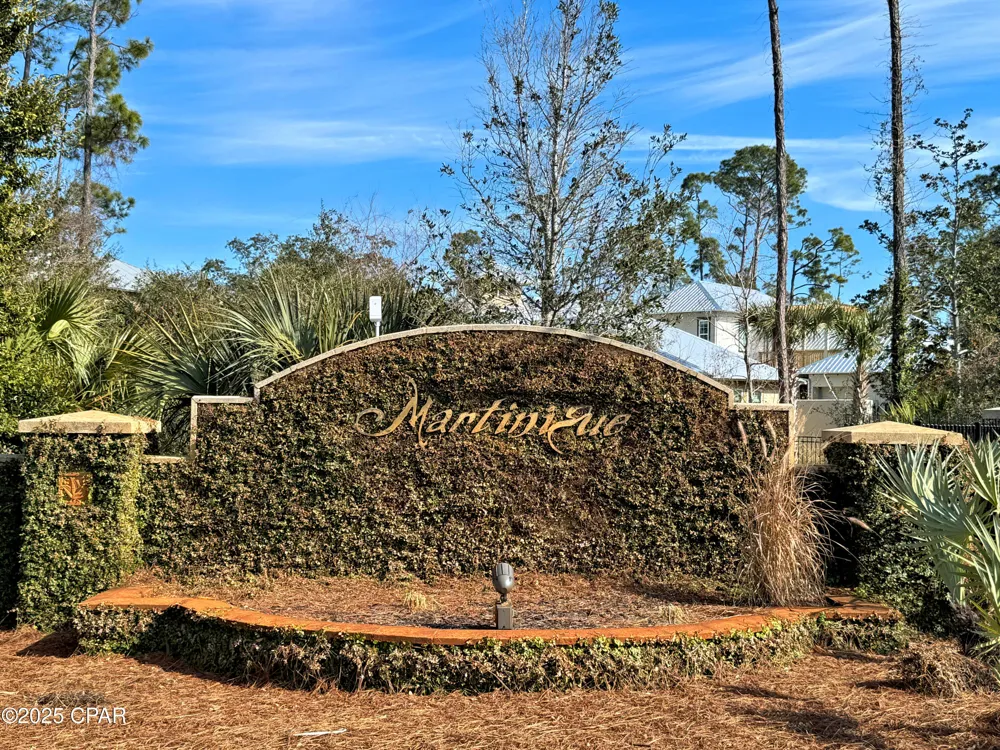 5224 Kingston Boulevard Panama City, FL 32408