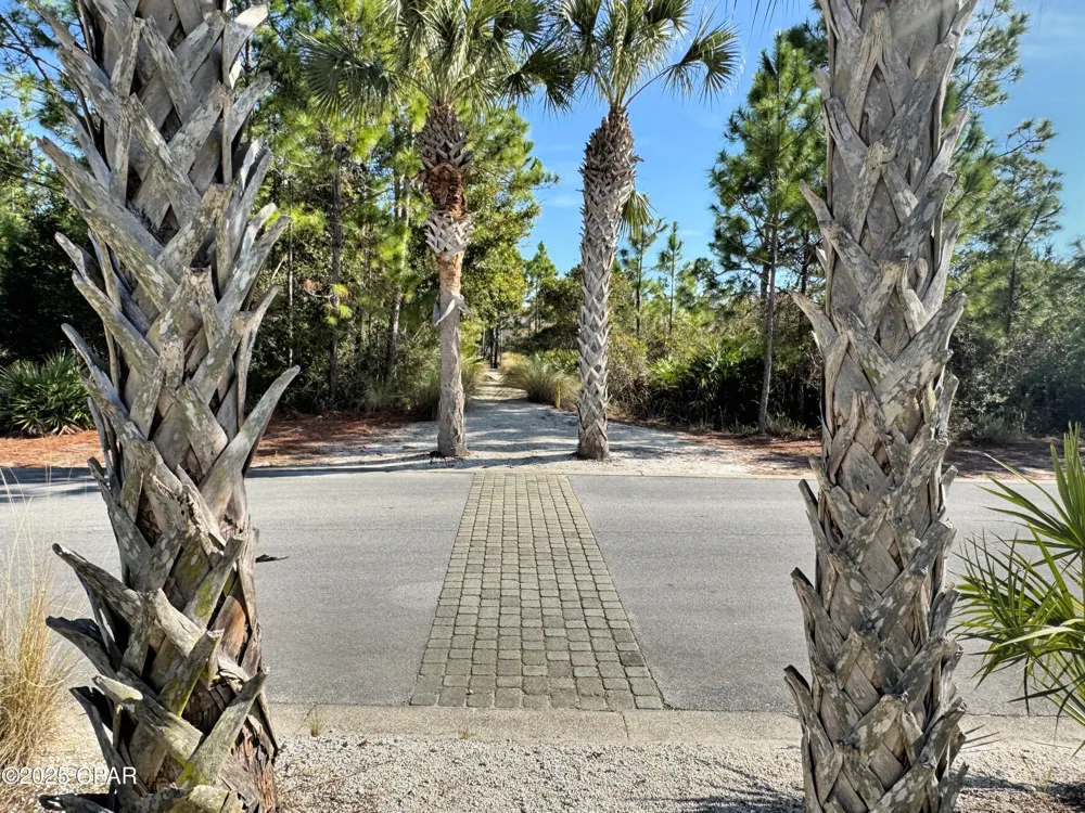 5224 Kingston Boulevard Panama City, FL 32408