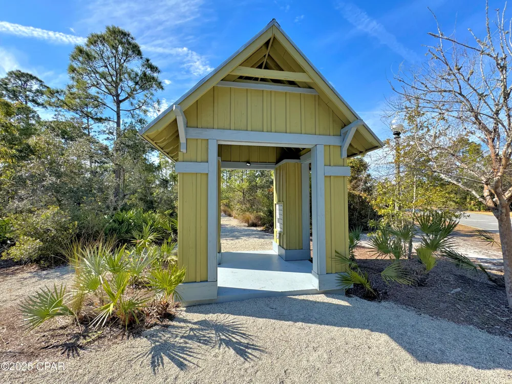 5224 Kingston Boulevard Panama City, FL 32408