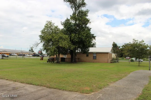 25676 Evans Street Altha, FL 32421