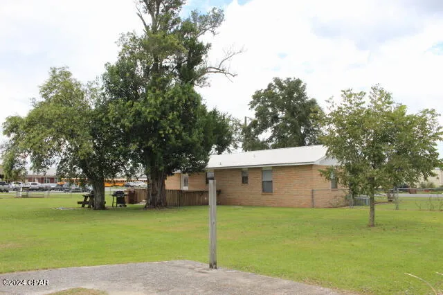 25676 Evans Street Altha, FL 32421