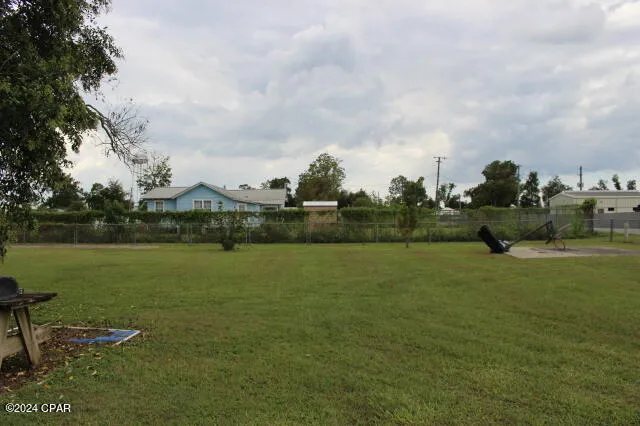 25676 Evans Street Altha, FL 32421