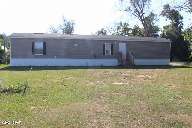 15953 Chipola Street Altha, FL 32421