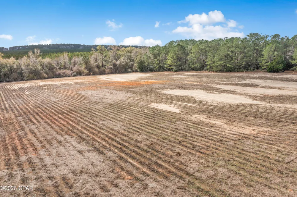 4 Bradley Road Westville, FL 32464