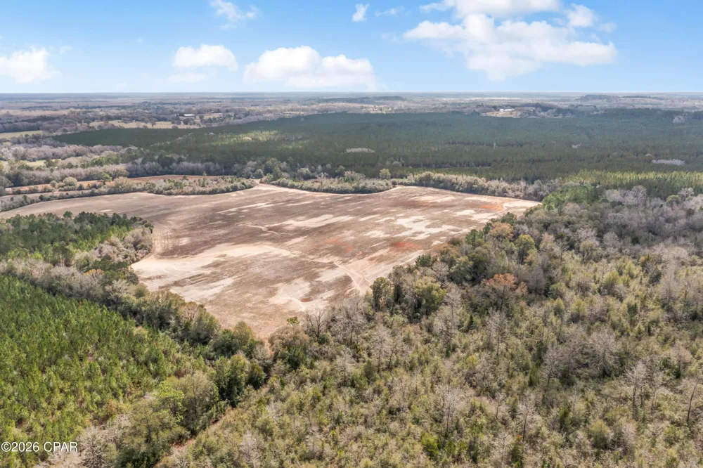 4 Bradley Road Westville, FL 32464